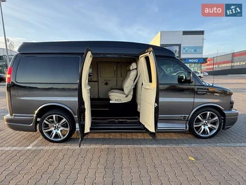 Авто Chevrolet Express 2008 № 8186602