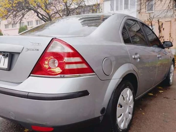 Авто Ford Mondeo 2005 № 8186650
