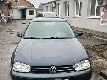 Авто Volkswagen Golf 2000 № 8186750
