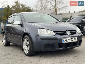 Авто Volkswagen Golf 2004 № 8186761