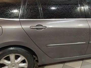 Авто Renault Laguna 2010 № 8186930