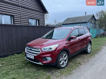 Авто Ford Escape 2018 № 8187174