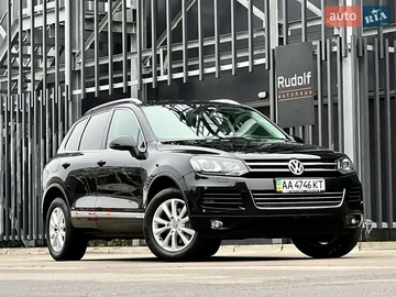 Авто Volkswagen Touareg 2014 № 8187311