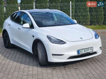 Авто Tesla Model Y 2021 № 8187338