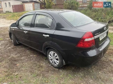 Авто Chevrolet Aveo 2007 № 8187477
