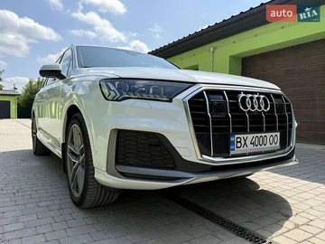 Авто Audi Q7 2020 № 8187576