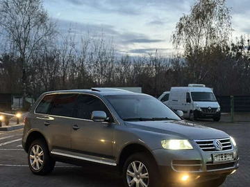 Авто Volkswagen Touareg 2005 № 8187588