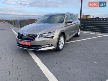 Авто Skoda Superb 2016 № 8187684