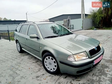 Авто Skoda Octavia 2004 № 8187816