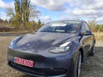 Авто Tesla Model Y 2023 № 8188203