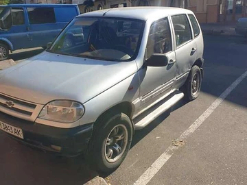 Авто Chevrolet Niva 2005 № 8188313