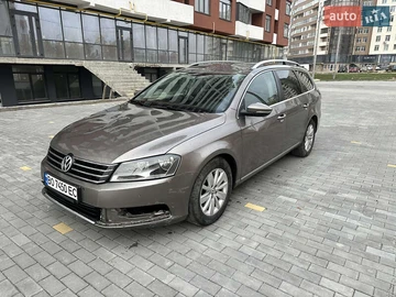 Авто Volkswagen Passat 2011 № 8188340