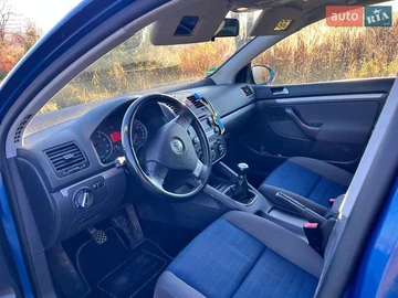 Авто Volkswagen Golf 2007 № 8188425