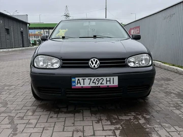 Авто Volkswagen Golf 2002 № 8188791