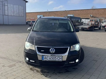 Авто Volkswagen Touran 2007 № 8188927