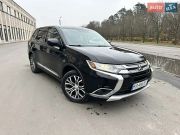 Авто Mitsubishi Outlander 2018 № 8189106