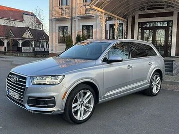 Авто Audi Q7 2017 № 8189349