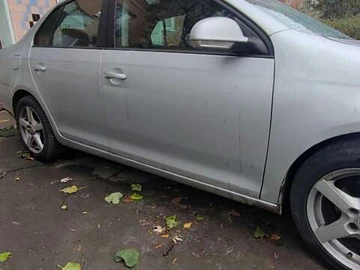 Авто Volkswagen Jetta 2006 № 8189412