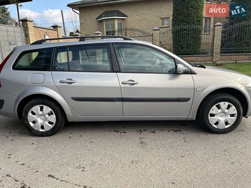 Авто Renault Megane 2004 № 8189440