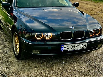Авто BMW 5 Series 1999 № 8189543