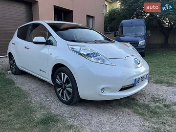 Авто Nissan Leaf 2017 № 8189701