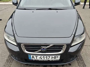Авто Volvo V50 2009 № 8189734