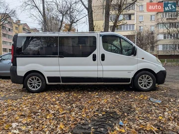 Авто Opel Vivaro 2010 № 8189818