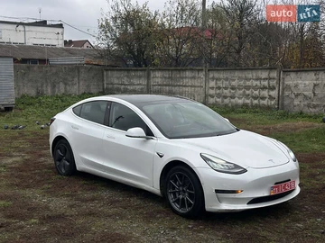 Авто Tesla Model 3 2019 № 8189837