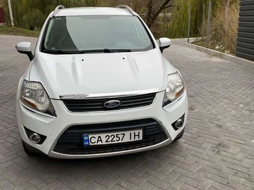 Авто Ford Kuga 2012 № 8189838