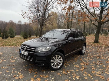 Авто Volkswagen Touareg 2011 № 8189882