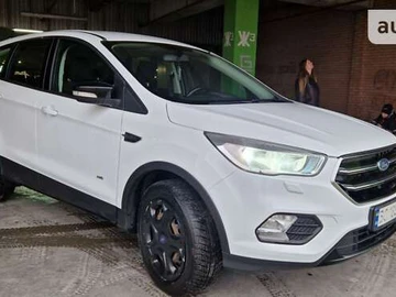 Авто Ford Kuga 2017 № 8189883