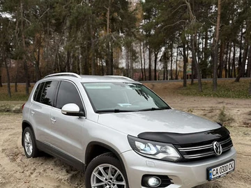 Авто Volkswagen Tiguan 2015 № 8190009