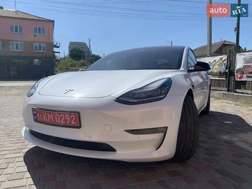Авто Tesla Model 3 2021 № 8190034