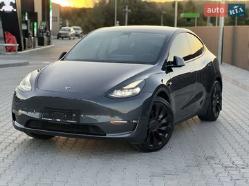 Авто Tesla Model Y 2022 № 8190061