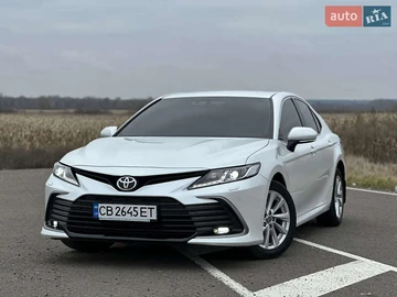 Авто Toyota Camry 2023 № 8190082