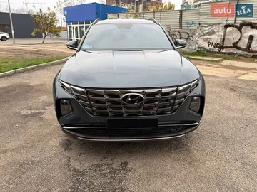 Авто Hyundai Tucson 2023 № 8190086