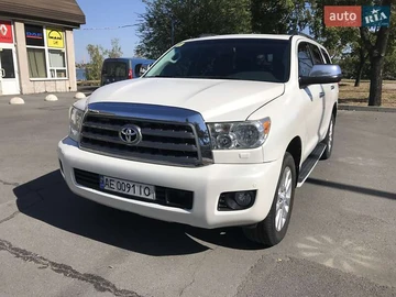 Авто Toyota Sequoia 2013 № 8190088