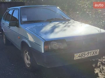Авто ВАЗ 2109 2002 № 8190269
