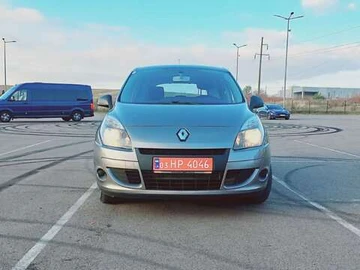 Авто Renault Scenic 2010 № 8190484
