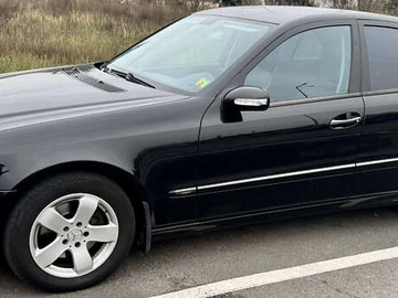 Авто Mercedes E-Class 2004 № 8190505