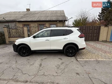 Авто Nissan Rogue 2018 № 8190763