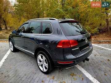 Авто Volkswagen Touareg 2011 № 8190778