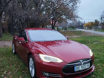 Авто Tesla Model S 2015 № 8190792