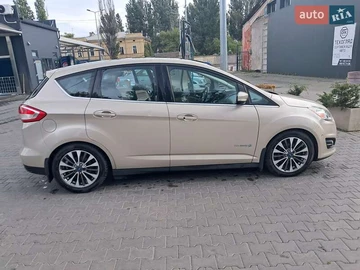 Авто Ford C-Max 2017 № 8190793