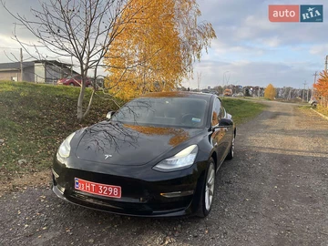 Авто Tesla Model 3 2018 № 8190886