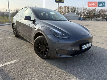 Авто Tesla Model Y 2023 № 8191024