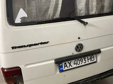 Авто Volkswagen Transporter 1999 № 8191120