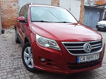 Авто Volkswagen Tiguan 2010 № 8191488