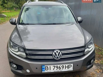 Авто Volkswagen Tiguan 2011 № 8191561