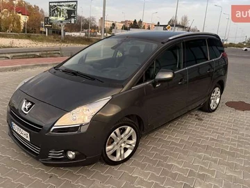 Авто Peugeot 5008 2013 № 8191575